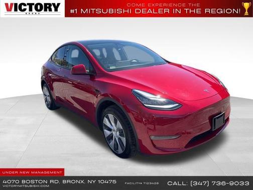 2022 Tesla Model Y Long Range Dual Motor All-Wheel Drive