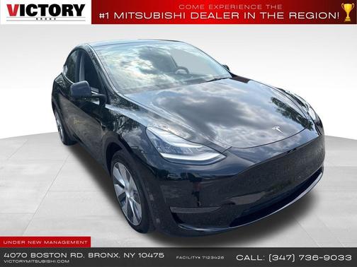 2022 Tesla Model Y Long Range Dual Motor All-Wheel Drive