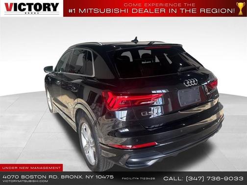 2022 Audi Q3 45 S line Premium