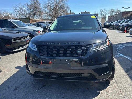 Carpathian Gray Premium Metallic 2022 Land Rover Range Rover Velar P250 S
