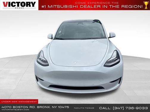 2022 Tesla Model Y Long Range Dual Motor All-Wheel Drive