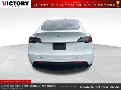 2022 Tesla Model Y Long Range Dual Motor All-Wheel Drive