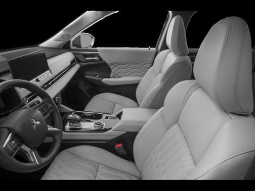 White Diamond/Black Roof 2026 Mitsubishi Outlander SEL 2.5 S-AWC