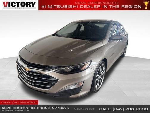 Mineral Gray Metallic 2022 Chevrolet Malibu FWD LT