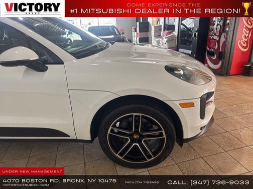 2019 Porsche Macan Base