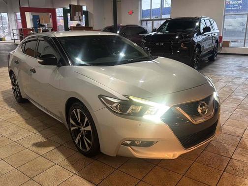 Brilliant Silver 2017 Nissan Maxima SV 3.5L *Ltd Avail*