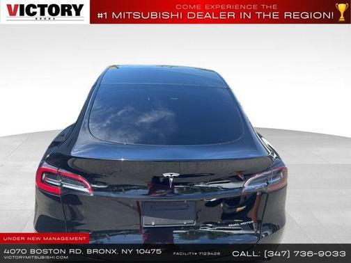 2022 Tesla Model Y Long Range Dual Motor All-Wheel Drive