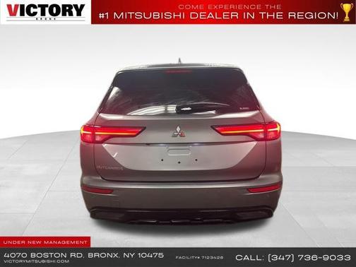 2022 Mitsubishi Outlander SE
