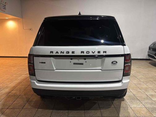 Fuji White 2019 Land Rover Range Rover 3.0L V6 Supercharged HSE