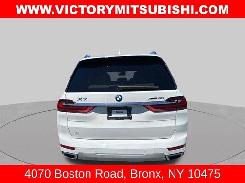 Alpine White 2022 BMW X7 xDrive40i