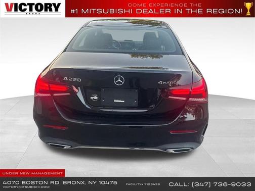 Cosmos Black Metallic 2022 Mercedes-Benz A-Class A 220 4MATIC Sedan