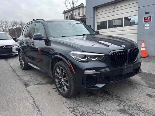 Carbon Black Metallic 2020 BMW X5 M50i