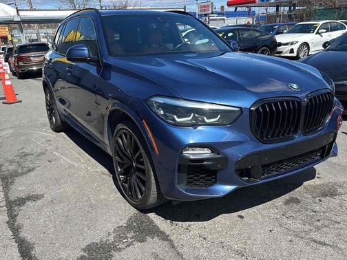 Phytonic Blue Metallic 2021 BMW X5 M50i