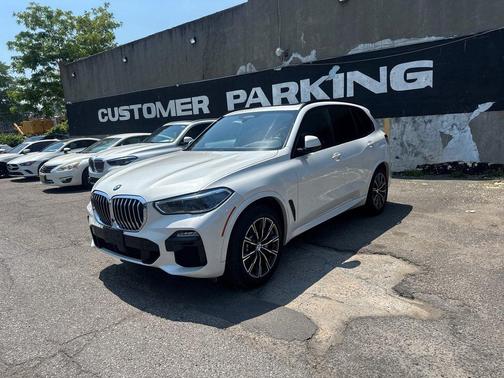 Alpine White 2019 BMW X5 xDrive40i