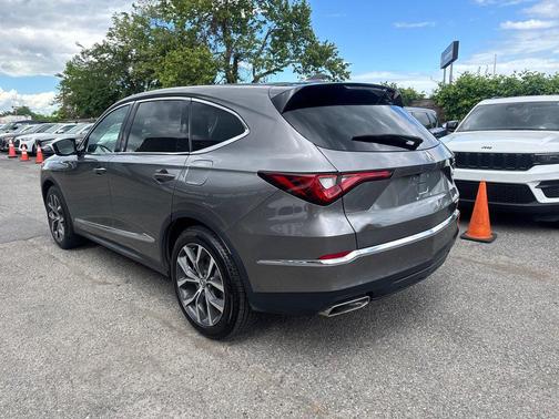 Liquid Carbon Metallic 2023 Acura MDX Technology Package