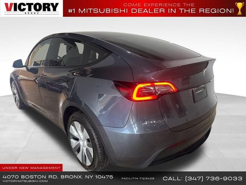 2022 Tesla Model Y Long Range Dual Motor All-Wheel Drive
