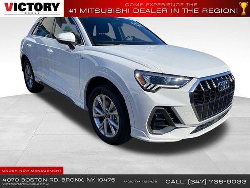 2023 Audi Q3 S line Premium