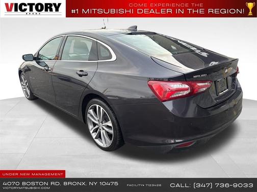 2022 Chevrolet Malibu FWD LT