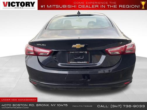 2022 Chevrolet Malibu FWD LT