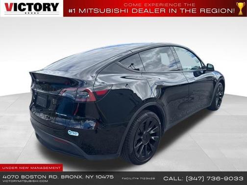 2022 Tesla Model Y Long Range Dual Motor All-Wheel Drive