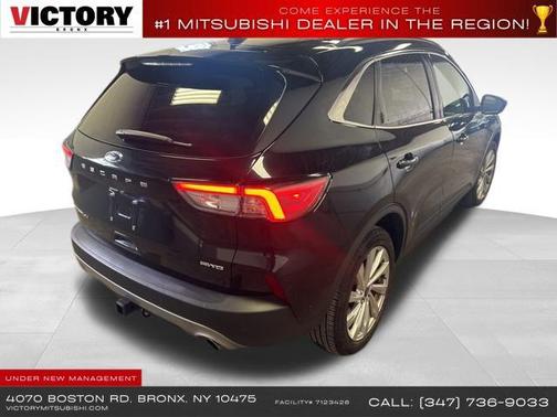 2022 Ford Escape Titanium