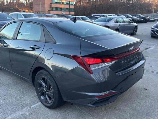 Portofino Gray 2023 Hyundai ELANTRA SEL