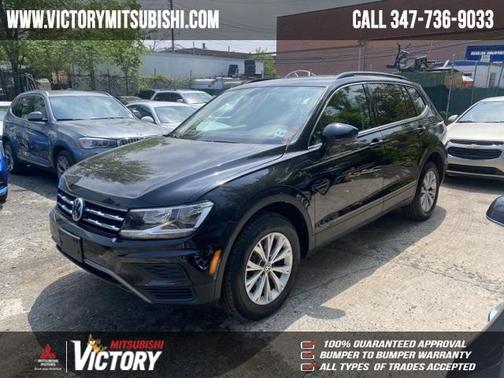 Photo 1 of 49 of 2019 Volkswagen Tiguan 2.0T SE
