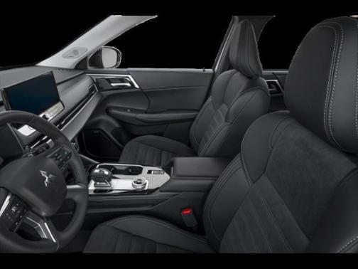White Diamond/Black Roof 2026 Mitsubishi Outlander Trail Edition 2.5 S-AWC