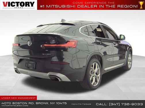 2022 BMW X4 xDrive30i
