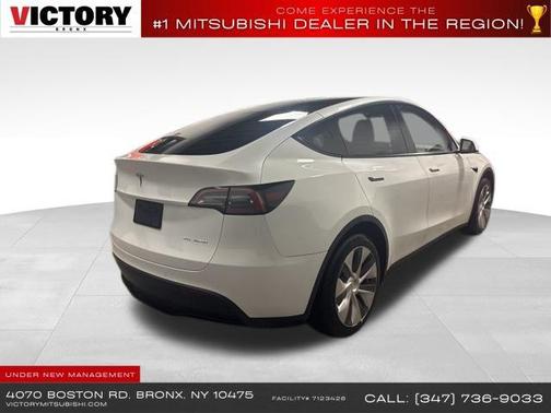 2022 Tesla Model Y Long Range Dual Motor All-Wheel Drive