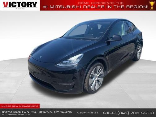 2022 Tesla Model Y Long Range Dual Motor All-Wheel Drive