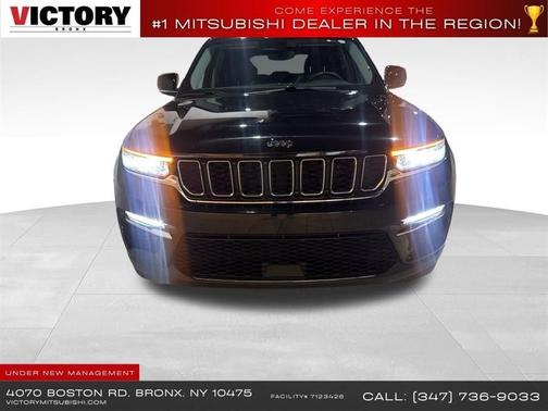 Diamond Black Crystal Pearlcoat 2023 Jeep Grand Cherokee Limited