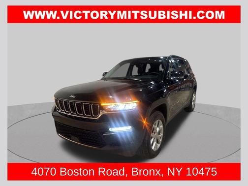 Diamond Black Crystal Pearlcoat 2023 Jeep Grand Cherokee Limited