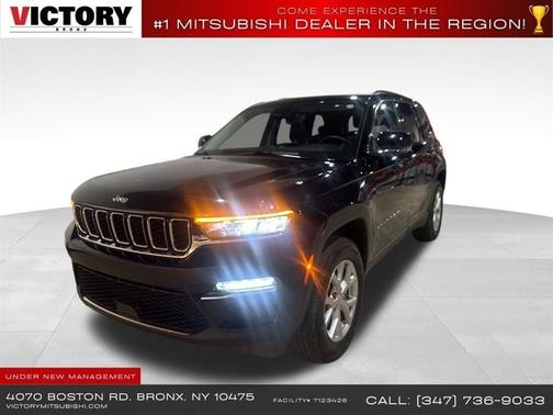 Diamond Black Crystal Pearlcoat 2023 Jeep Grand Cherokee Limited