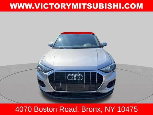 Florett Silver Metallic 2021 Audi Q3 40 Premium