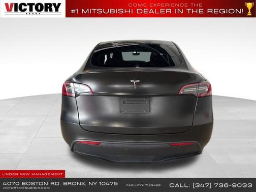 2022 Tesla Model Y Long Range Dual Motor All-Wheel Drive