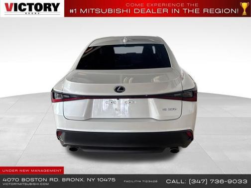 2022 Lexus IS 300 Base