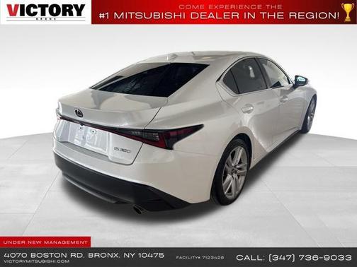 2022 Lexus IS 300 Base