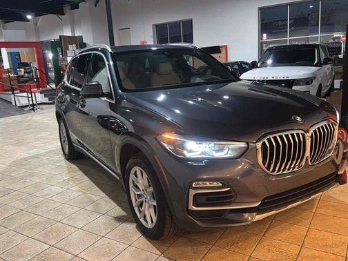 Arctic Gray Metallic 2020 BMW X5 sDrive40i