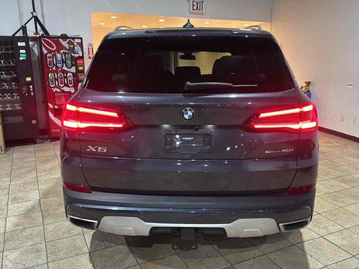 Arctic Gray Metallic 2020 BMW X5 sDrive40i