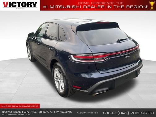 2022 Porsche Macan Base