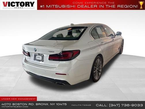 Mineral White Metallic 2022 BMW 530 i