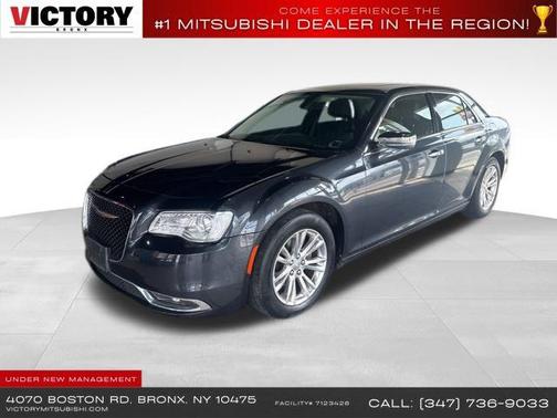 2017 Chrysler 300C Base