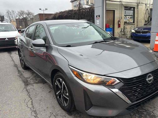Gun Metallic 2024 Nissan Sentra SV