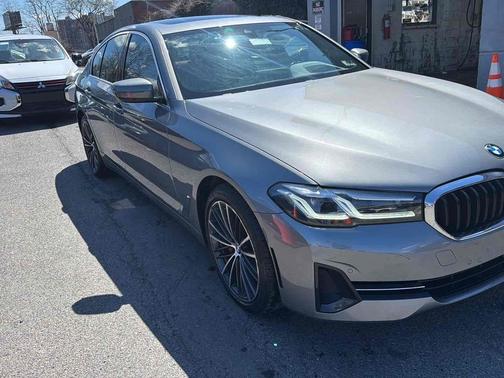 Dark Graphite Metallic 2023 BMW 540 540i xDrive Sedan