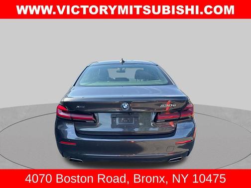 Dark Graphite Metallic 2023 BMW 530e Base