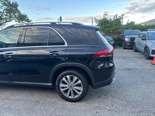 Black 2020 Mercedes-Benz GLE 350 4MATIC