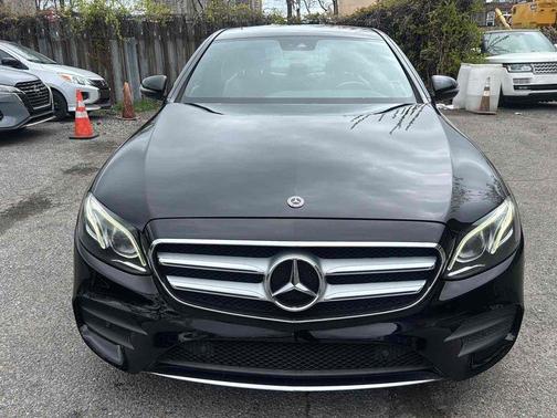 Black 2018 Mercedes-Benz E-Class 4MATIC
