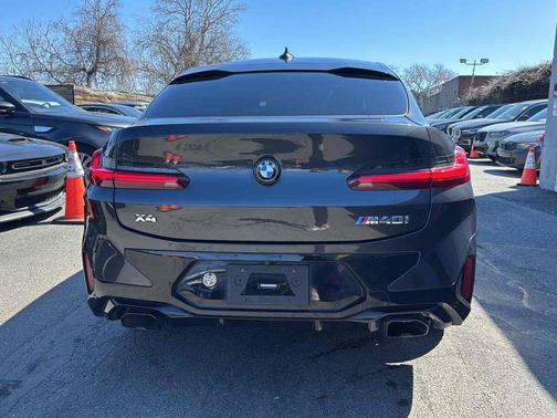 Brooklyn Grey Metallic 2023 BMW X4 M40i Sports Activity Coupe