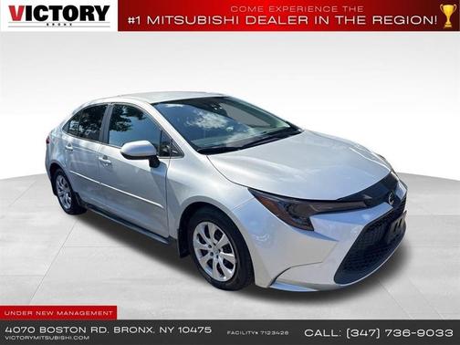 Classic Silver Metallic 2021 Toyota Corolla LE CVT (Natl)